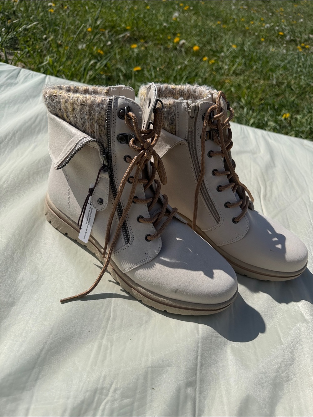 Cliffs by WHITE MOUNTAIN Cream Lace-Up Ankle Boots with Knit Cuff